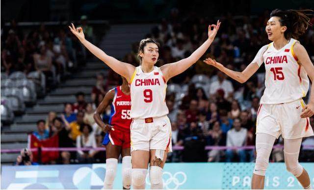 开云app下载-【人物】中国女篮中流砥柱 李梦及时回暖撑起一片天